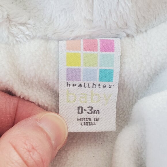 Healthtex hooded fleece bunting - Picture 6 of 7